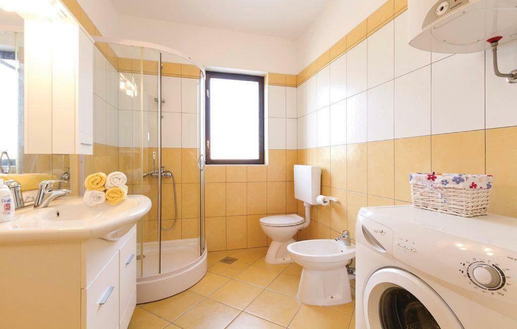 Apartment Suzy With Private Parking Фажана Екстер'єр фото